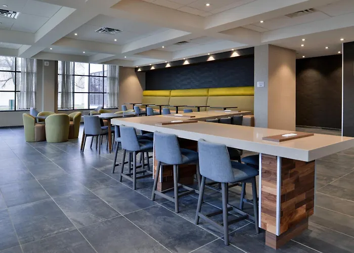 Courtyard By Marriott Edina Hotel Bloomington