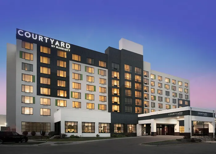 Courtyard By Marriott Edina Hotel Bloomington