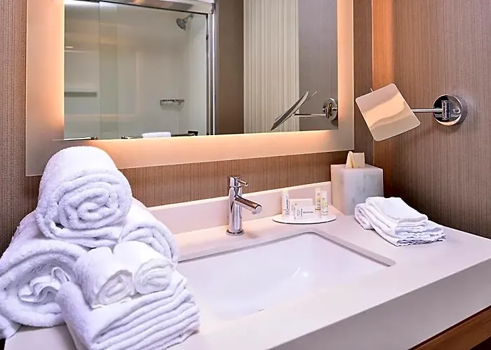 Courtyard By Marriott Edina Hotel Bloomington