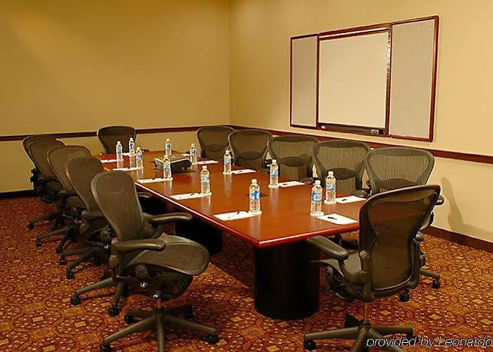 Courtyard By Marriott Edina Bloomington